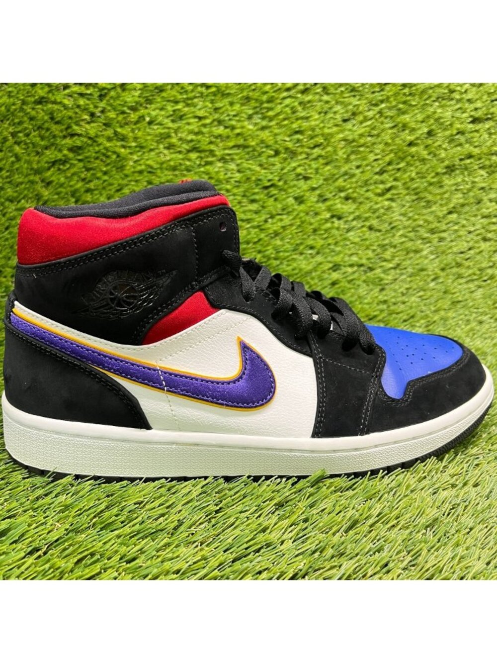 Nike Air Jordan 1 Mid SE Mens Size 8.5 Blue Black White Athletic Shoes Sneakers